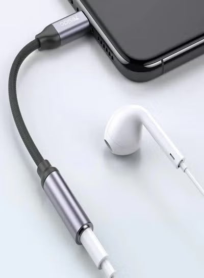 Yesido Type-C to 3.5mm audio jack adapter YAU19